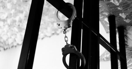 O Preço da Liberdade: O Custo Invisível para Desbloquear Uma Vida com Propósito, Amor e Alinhamento Espiritual